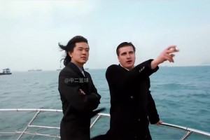 AI恶搞小杨瀚森和大佬约基奇在游艇上笑谈如何征服联盟
